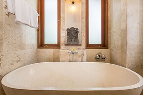 Villa Lidwina by Nagisa Bali