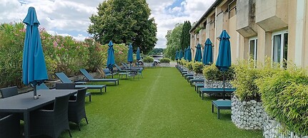 Pey La Tour - Logis Hôtels & restaurant