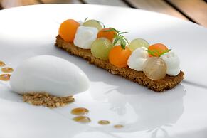 Pey La Tour - Logis Hôtels & restaurant