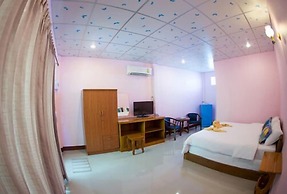 Warakorn Baansuan - Amphawa