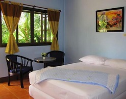 Warakorn Baansuan - Amphawa