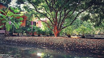 Warakorn Baansuan - Amphawa