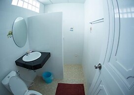 Warakorn Baansuan - Amphawa