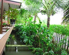 Warakorn Baansuan - Amphawa