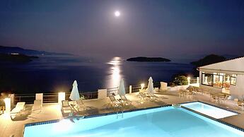 Skiathos Club Hotel Suites