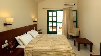 Skiathos Club Hotel Suites
