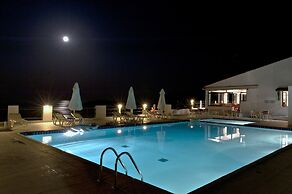Skiathos Club Hotel Suites