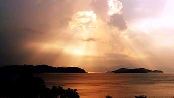 Skiathos Club Hotel Suites