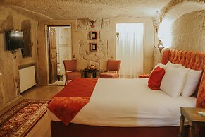 Elaa Cave Hotel