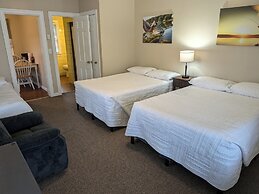 Early American Motel