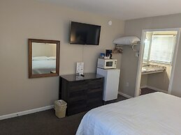 Early American Motel