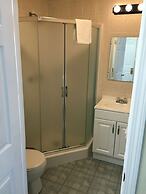 Gallagher's Travels Bar Harbor Motel & Cabins