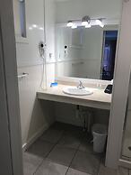 Gallagher's Travels Bar Harbor Motel & Cabins