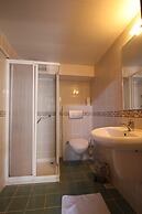 Ford Hotel - Special Class