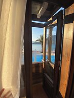 Ford Hotel - Special Class