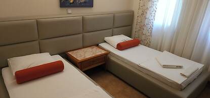 Ford Hotel - Special Class