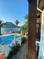 Ford Hotel - Special Class