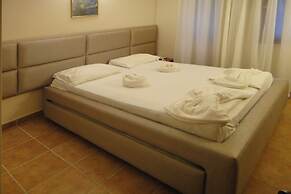 Ford Hotel - Special Class