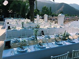 Ford Hotel - Special Class