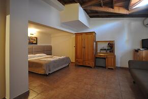 Ford Hotel - Special Class