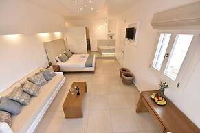 Queen Boutique Suites