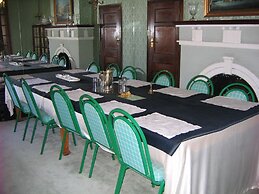 Villa Victoria Executive Guest House