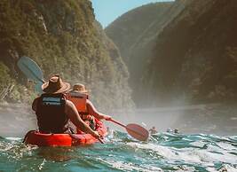 Moon Shine on Whiskey Creek