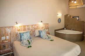 Thornhill Safari Lodge