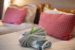 Thornhill Safari Lodge