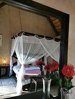 Thornhill Safari Lodge