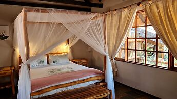 Thornhill Safari Lodge