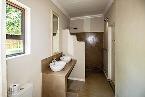 Thornhill Safari Lodge