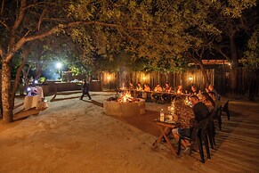 Thornhill Safari Lodge