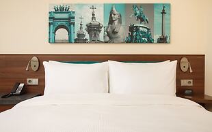 Hampton by Hilton Saint Petersburg ExpoForum