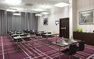 Hampton by Hilton Saint Petersburg ExpoForum
