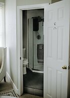 Blue Ridge Inn Bed & Breakfast