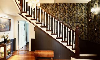 Blue Ridge Inn Bed & Breakfast