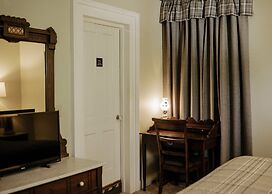 Blue Ridge Inn Bed & Breakfast