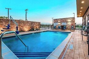 Fairfield Inn & Suites by Marriott Snyder