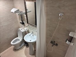 Lütel Hotel Xpark Gloria Outlets Shin Kong Cinemas