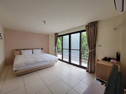 Sanyi Happiness B&B
