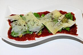 Kokomo Resort Gili Gede