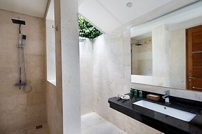 Kokomo Resort Gili Gede