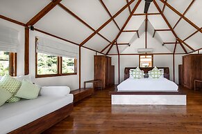 Kokomo Resort Gili Gede