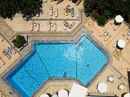 Malia Holidays Hotel