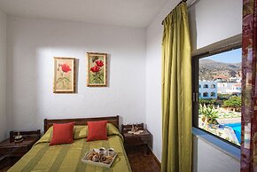 Malia Holidays Hotel