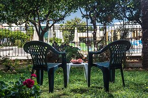 Malia Holidays Hotel