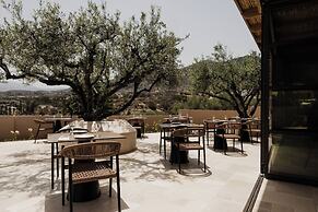 Momi Slow Living Hotel