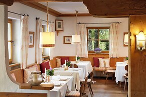 Landsitz Römerhof - Hotel Apartments