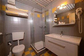 Strandhotel Faak
